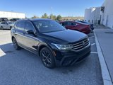 Used 2022 Volkswagen Tiguan SE image 3