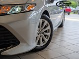 Used 2019 Toyota Camry LE image 5