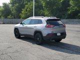 Used 2018 Jeep Cherokee Latitude Plus w/ Cold Weather Group image 3