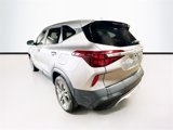 Used 2022 Kia Seltos LX image 5