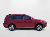 Used 2011 Mitsubishi Outlander SE image 2