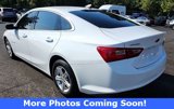 Used 2022 Chevrolet Malibu LS image 3