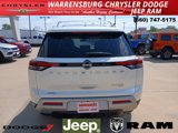 Used 2022 Nissan Pathfinder Platinum image 4