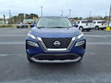 Used 2022 Nissan Rogue SV image 2