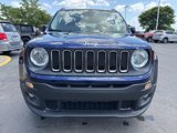 Used 2017 Jeep Renegade Latitude image 2