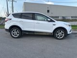 Used 2017 Ford Escape SE image 4