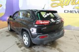 Used 2015 Jeep Cherokee Sport image 5