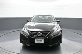 Used 2018 Nissan Altima 2.5 SR w/ SR Midnight Edition image 2