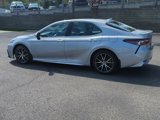 Used 2022 Toyota Camry SE image 4