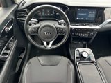Used 2020 Kia Niro EX image 3