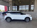 Used 2021 Nissan Kicks SR image 3