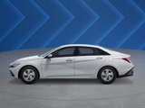 New 2025 Hyundai Elantra SE image 3