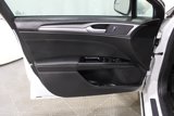 Used 2015 Ford Fusion SE image 4