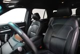 Used 2017 Ford Explorer XLT w/ Equipment Group 202A image 5