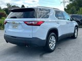 Used 2018 Chevrolet Traverse LT image 3
