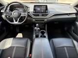 Used 2023 Nissan Altima 2.5 SR image 2