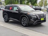 Used 2024 Nissan Rogue SV image 3