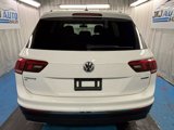 Used 2021 Volkswagen Tiguan SE w/ Panoramic Sunroof Package image 5
