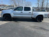 Used 2010 Toyota Tacoma 4x4 Double Cab image 2
