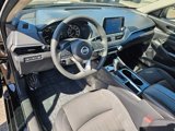 Used 2021 Nissan Altima 2.5 SV image 2