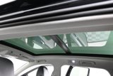 Certified 2023 Volkswagen Taos SE w/ Panoramic Sunroof Package image 4