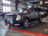 Used 2013 Cadillac Escalade ESV Premium image 2