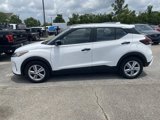 Used 2023 Nissan Kicks S image 2