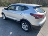 Used 2021 Nissan Rogue Sport S image 2