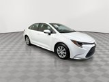 Used 2023 Toyota Corolla LE image 2