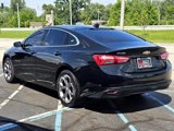 Used 2021 Chevrolet Malibu LT image 3