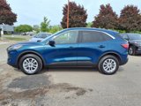 Used 2020 Ford Escape SE image 2