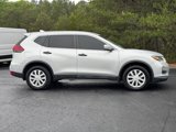 Used 2020 Nissan Rogue S image 2