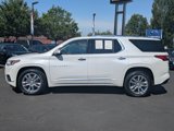 Used 2020 Chevrolet Traverse High Country image 2