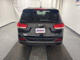 Used 2017 Kia Sorento LX image 5