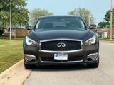 Used 2017 INFINITI Q70 3.7 image 2