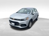 Used 2020 Chevrolet Trax LS image 3