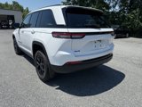 New 2025 Jeep Grand Cherokee Laredo image 5
