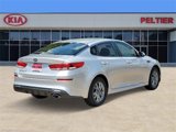 Certified 2019 Kia Optima LX image 4