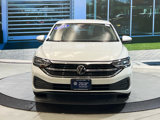 Used 2022 Volkswagen Jetta SE image 2