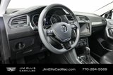 Used 2021 Volkswagen Tiguan SE image 3