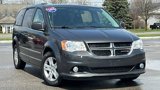 Used 2016 Dodge Grand Caravan SE image 2