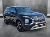 Used 2022 Mitsubishi Outlander SE image 3