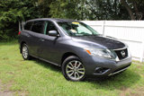 Used 2014 Nissan Pathfinder S image 3