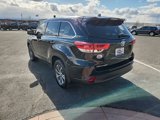 Used 2019 Toyota Highlander XLE image 6