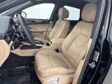 Used 2025 Porsche Macan image 5