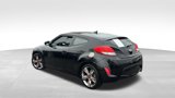 Used 2017 Hyundai Veloster Value Edition image 5