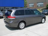 Used 2013 Toyota Sienna XLE image 4