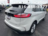 Used 2022 Ford Edge Titanium image 5