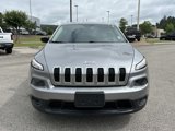 Used 2017 Jeep Cherokee Sport image 2