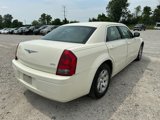 Used 2007 Chrysler 300 image 3